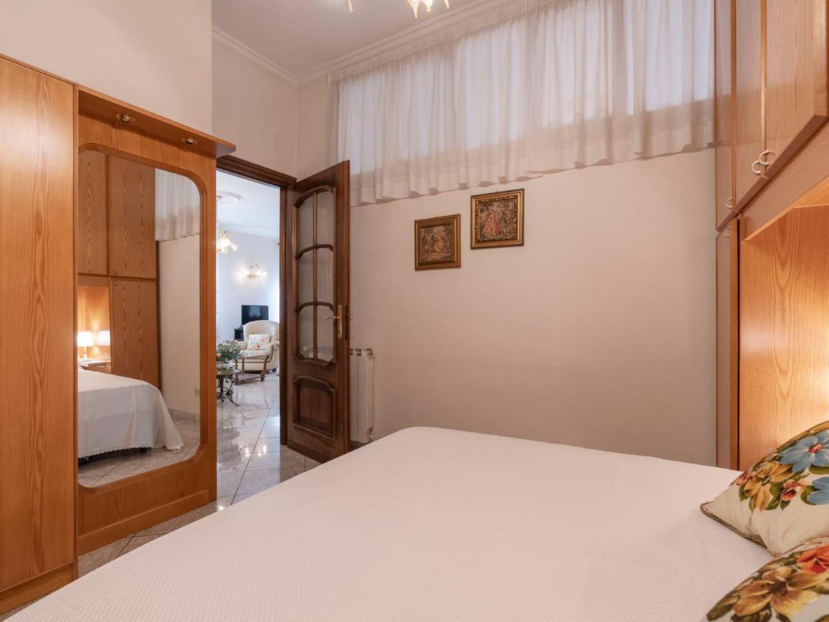 Apartment Casa Giuliana By Interhome Imperia Exterior foto